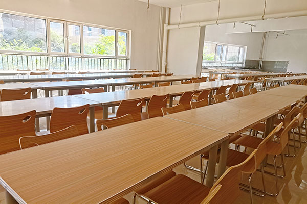 甘肃正规高铁乘务学校严格的教学管理，是对学子的负责！