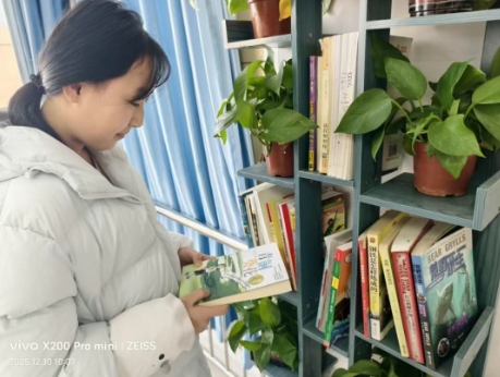 书韵校园・学生荐书 | 《青铜葵花》