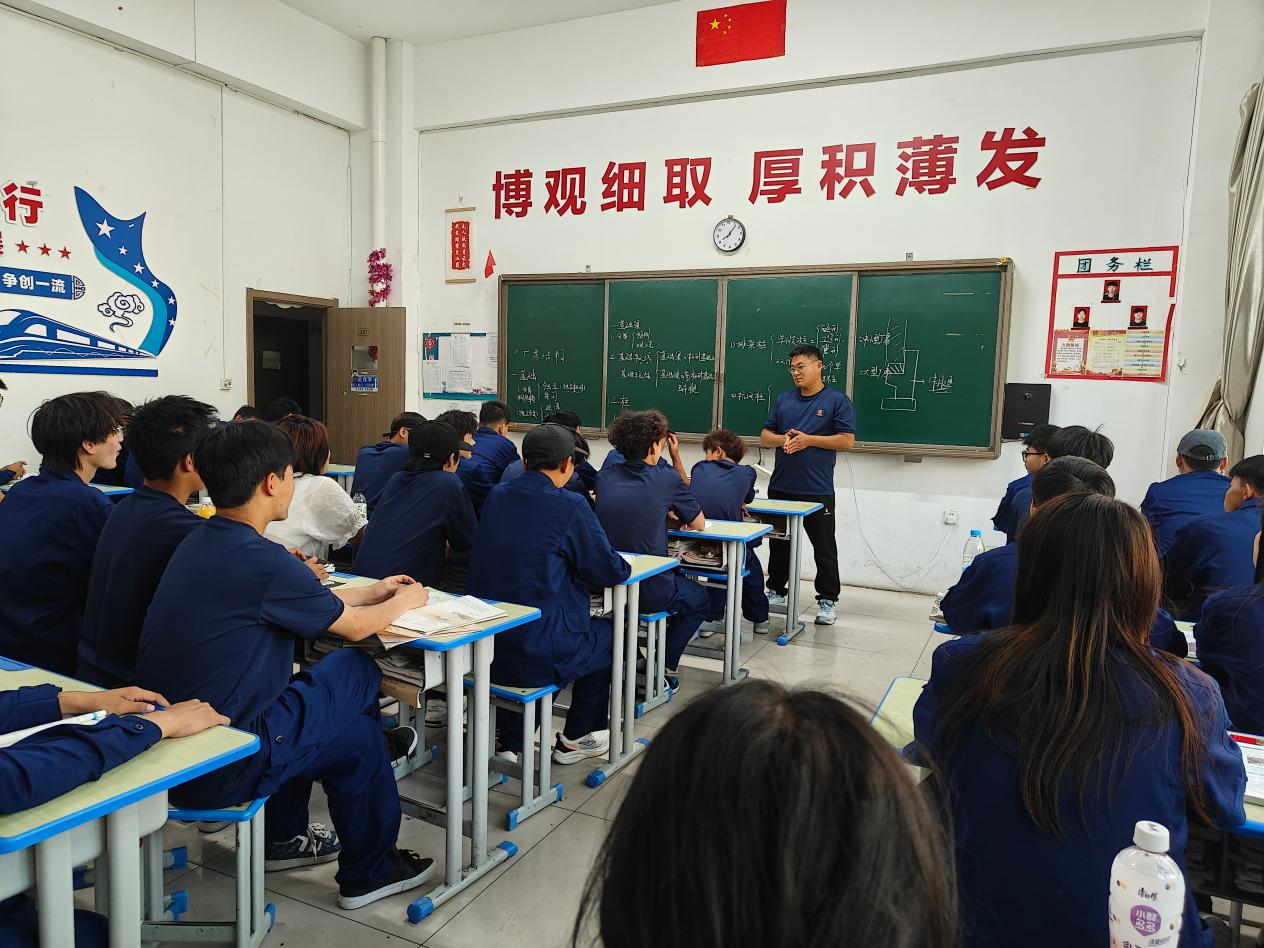 家校共育・赋能成长 | 请看见孩子沉默背后的光